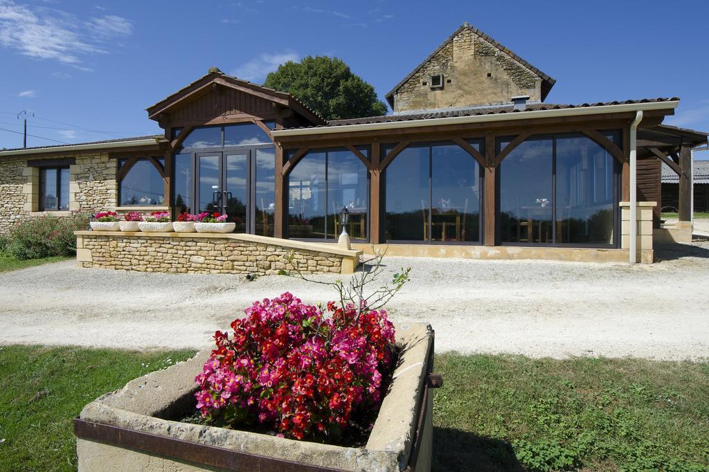 La Table Du Chaffour Saint-Geniès-Bellevue Exterior photo