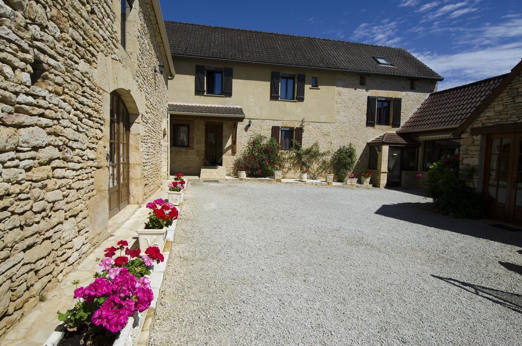 La Table Du Chaffour Saint-Geniès-Bellevue Exterior photo